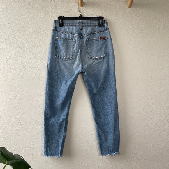 7 for All Mankind 100% Cotton High-Waisted Distressed Crop - Picture 2 of 6